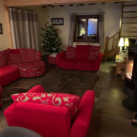 Spacious Ski Chalet In Traditional French Village, Sleeps 8, Four Star With Fibre Broadband Abondance Exterior foto