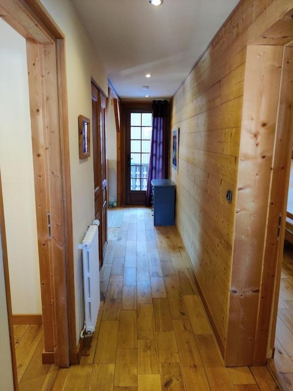 Spacious Ski Chalet In Traditional French Village, Sleeps 8, Four Star With Fibre Broadband Abondance Exterior foto